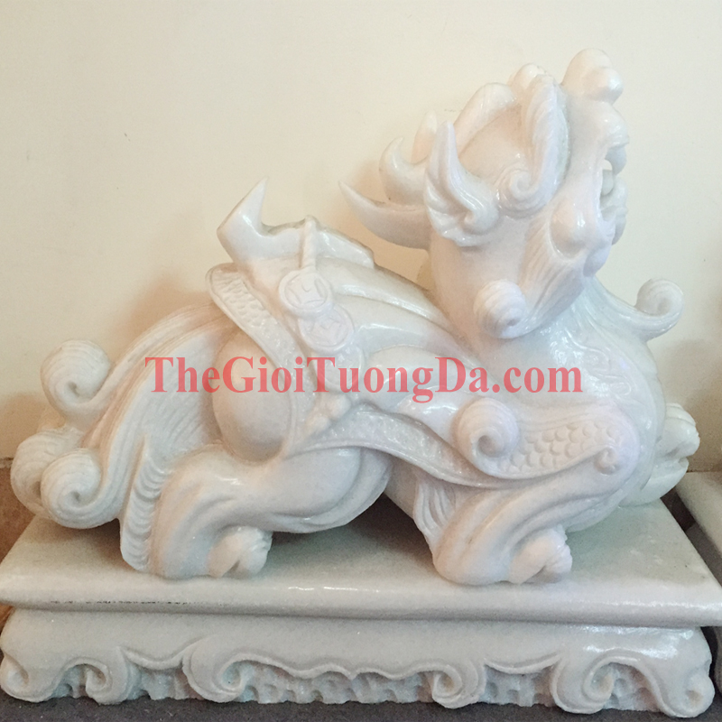 White Marble Pixiu Statue