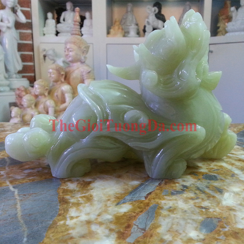 Green Onyx Pixiu Statue
