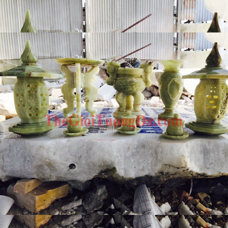 Vật Dụng Thờ Cúng Đá Ngọc