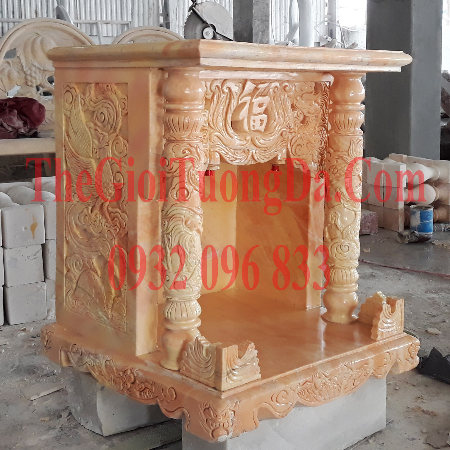 Khóm Thờ Ông Địa Thần Tài Bằng Đá
